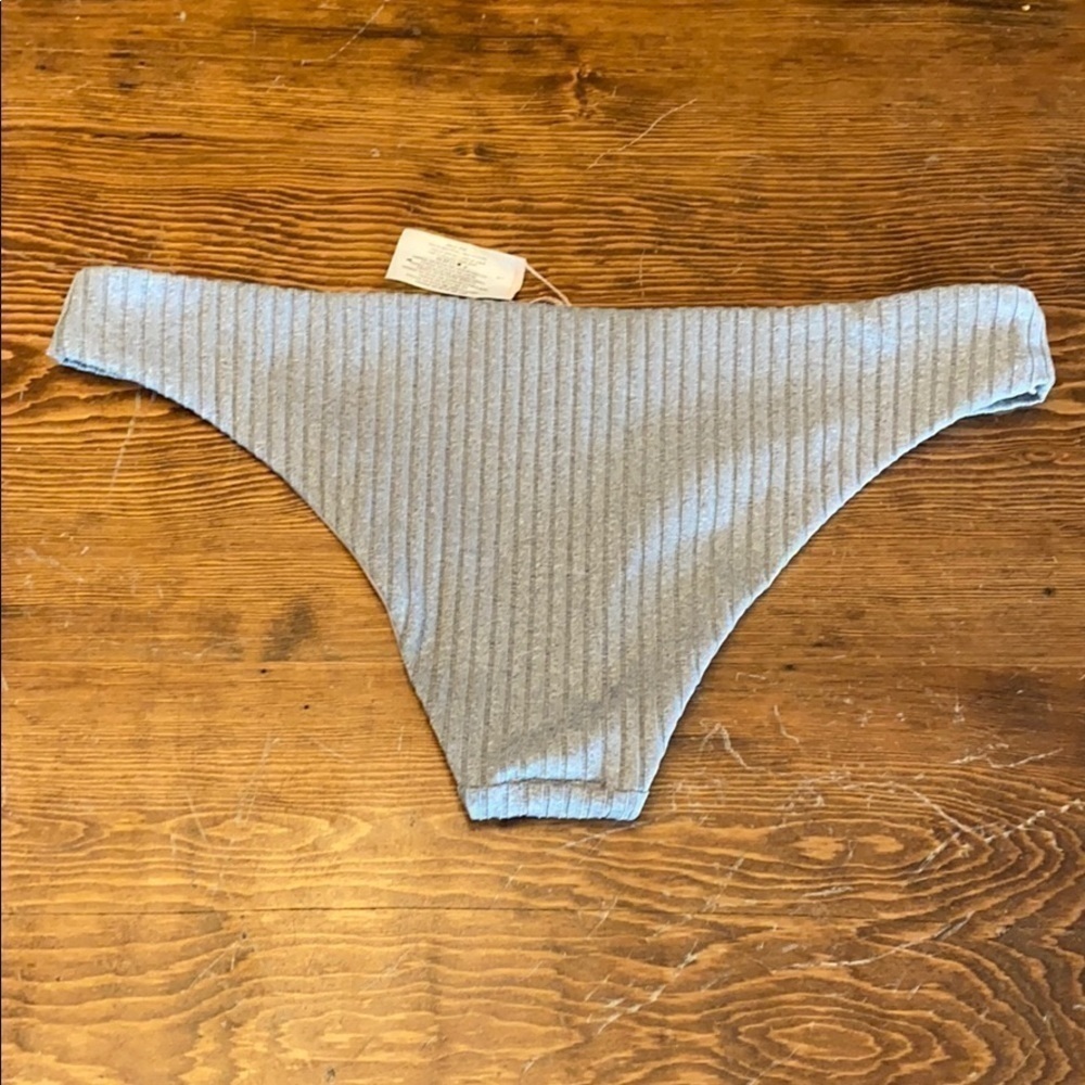 𝅺TAVIK bikini bottoms - Picture 3 of 3